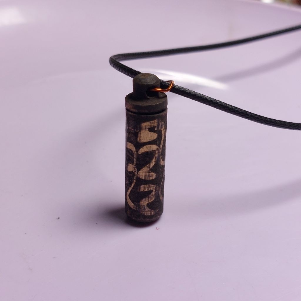 Kalung Liontin Tabung Ukir Kuningan Anti Karat