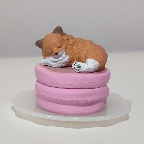 Gashapon YELL Oyasumi Sukusuku 2 Dog Sleeping on Macaron Pink Original