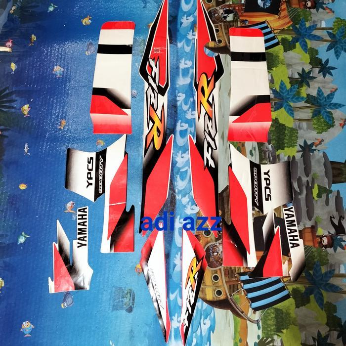 striping stiker lish full body F1ZR fizr sporty merah putih 2001 2002
