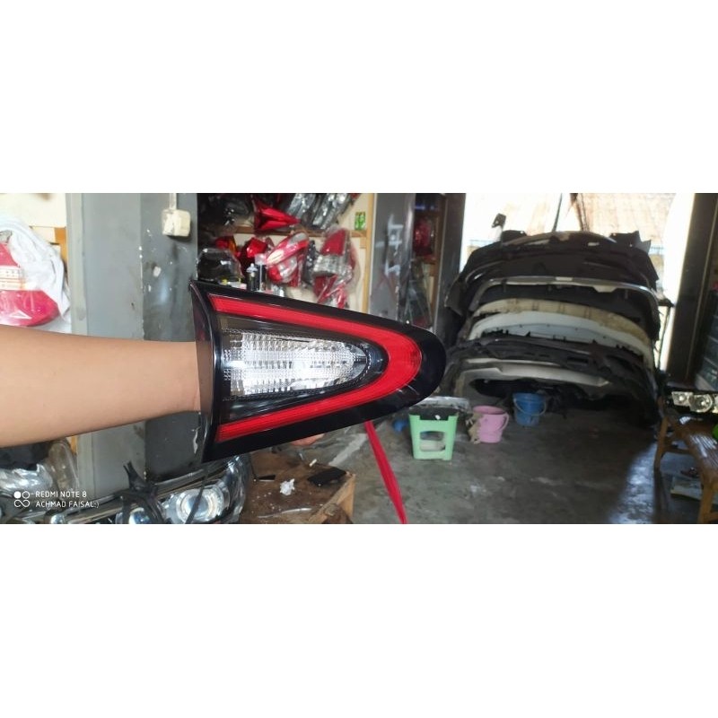 STOPLAMP LAMPU BAGASI/REFLEKTOR TOYOTA SIENTA TYPE Q
