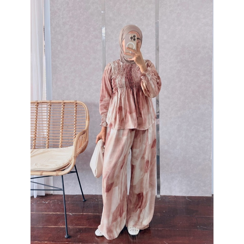 Solia Set Setelan Kerut Dada Lengan Panjang Rayon Premium