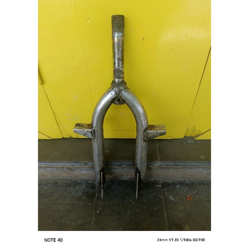 fork sepeda bmx 20 jadul model freestyle merk akisu second