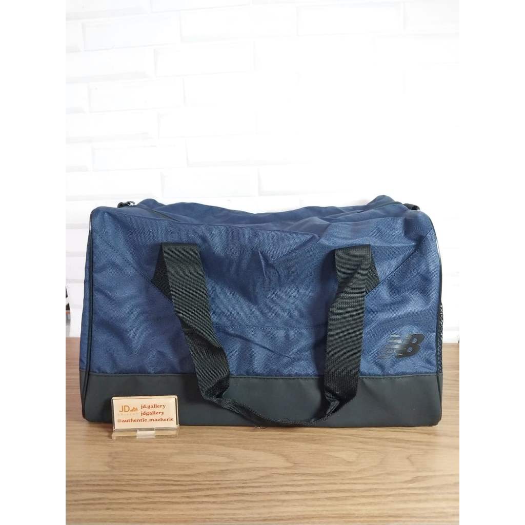 ORIGINAL SALE 70% TAS NEW BALANCE LAB53516 NNY SMALL DUFFEL GYM BAG/TRAVEL BAG