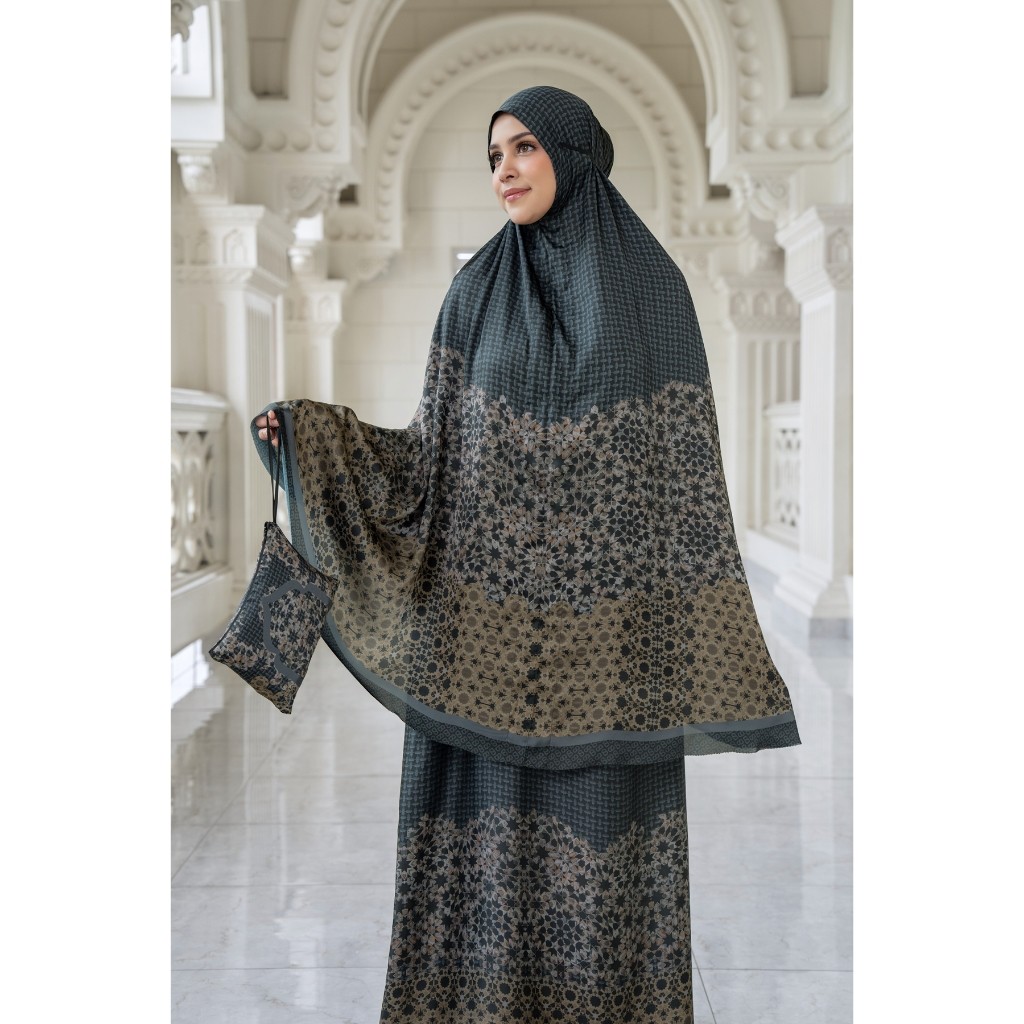 Buttonscarves - Haramain 2 Prayer Robe