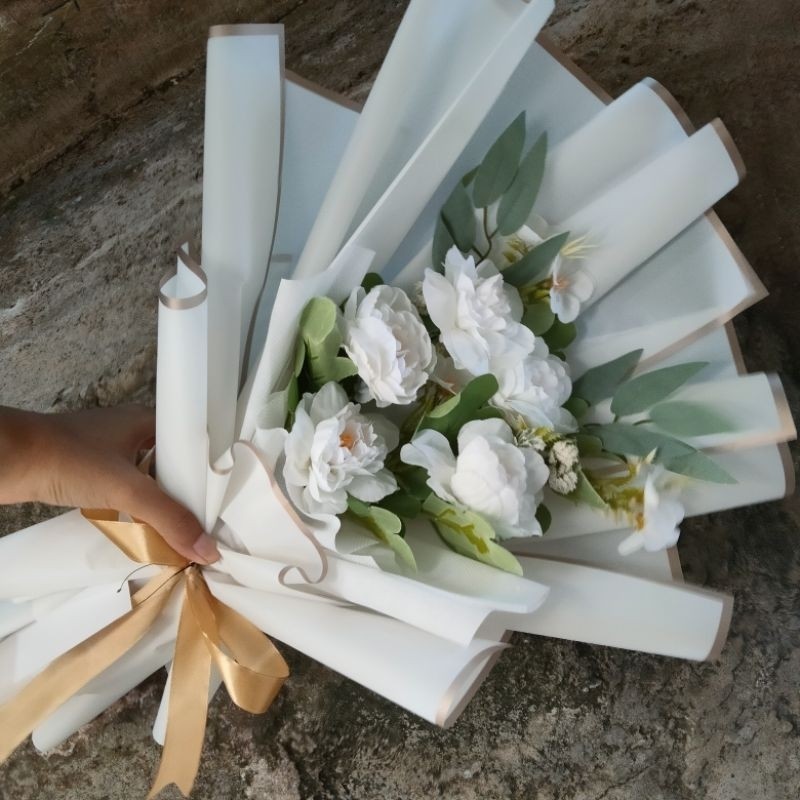 BUCKET WISUDA/ BUKET BUNGA/ BUKET SNACK bucket/buket bunga artificial BUKET BUNGA MURAH