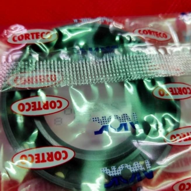 Oil seal king pen roda depan Daihatsu Taft GT rokky hilline quality