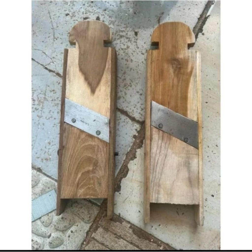 Parut Pisang Parutan Serba Guna pisau pemotong dari baja yang tajam dan kayu dari Jati