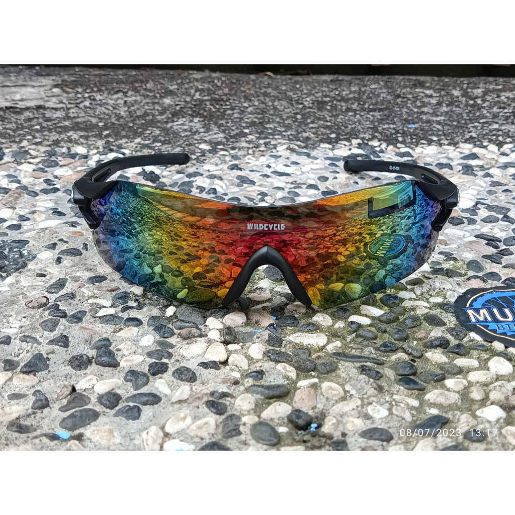 Foto Wildcycle Kacamata glasses gowes sepeda sport UV 400 anti glare