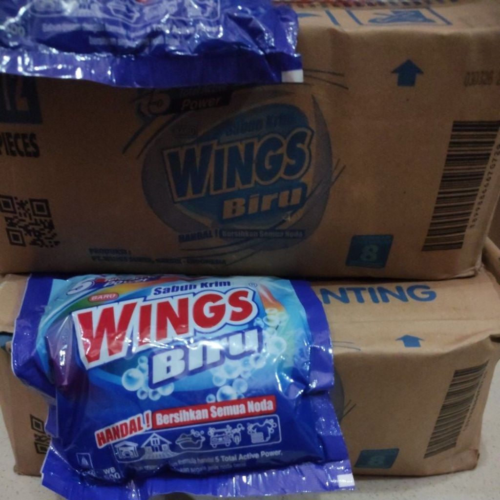 SABUN CREAM WINGS BIRU WB 500K 1DOS ISI 30 PCS