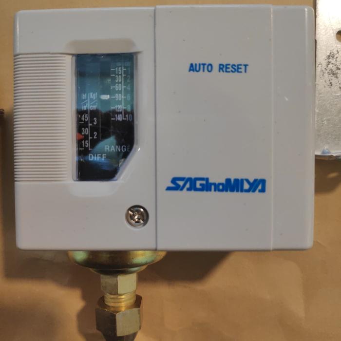 Pressure Switch Saginomiya SNS - C 110 X