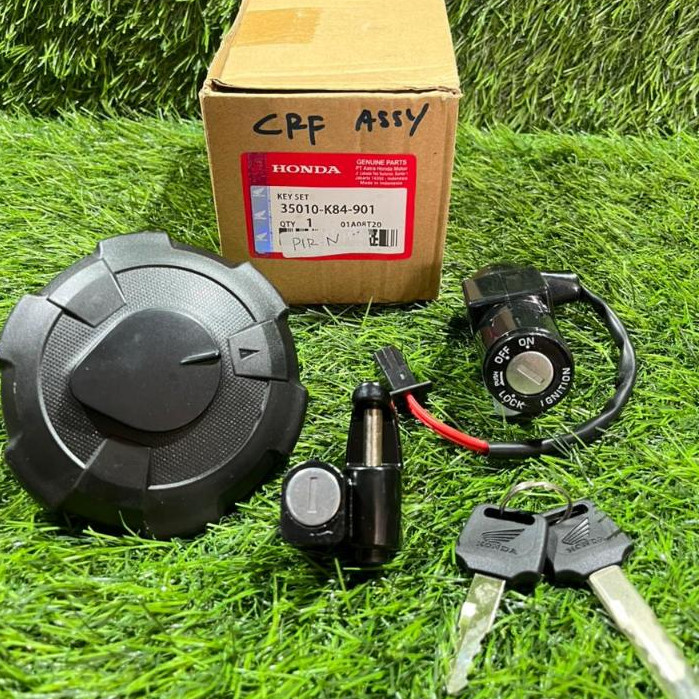 TUTUP TANGKI CRF 150 CB150 OLD TUTUP COVER TENGKI CRF VERZA TIGER ONLY KODE PART 35010-K84-901 KNZ/C