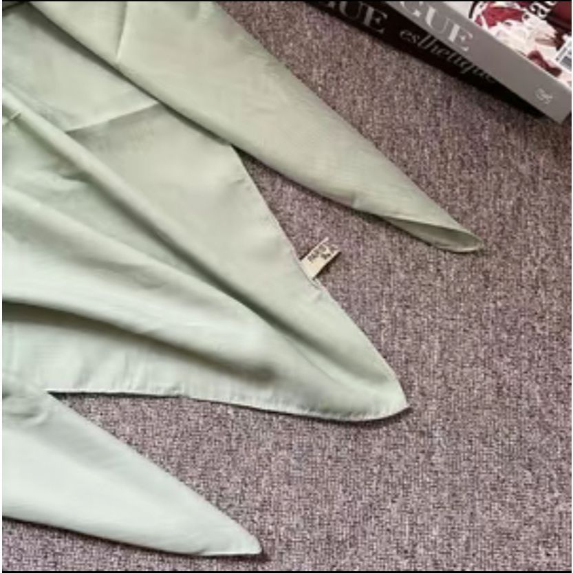 Hijab Paris Premium Almahira Terlaris Shopee Bahan Halus Berkualitas Hijab Segiempat Paris Premium A