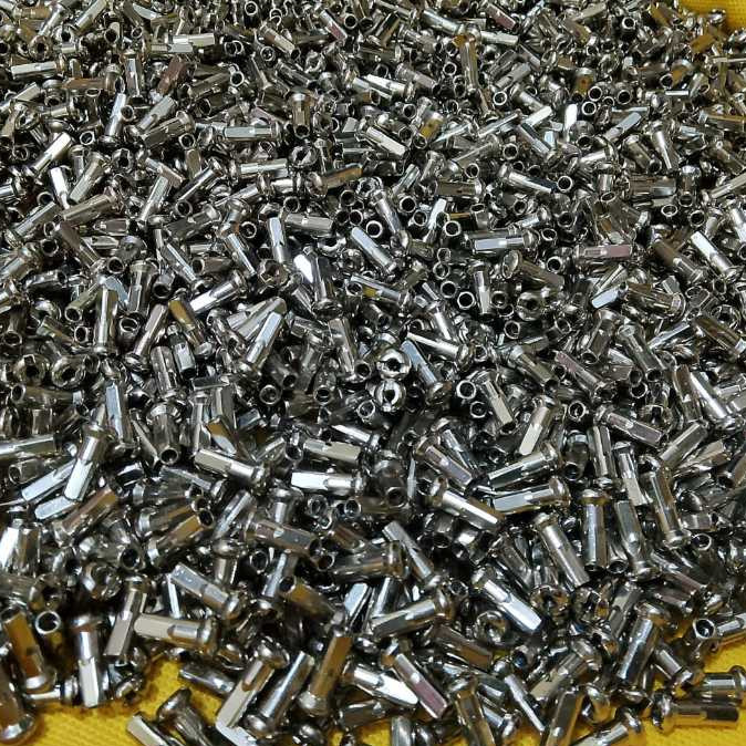 Foto Nipple Nipel Niple Jari Jari Ruji Jeruji Spoke Sepeda 13G x 13mm Stainless Steel Anti Magnet Stanley
