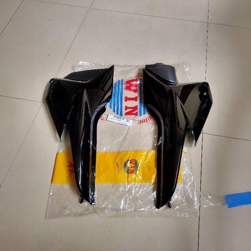 Cover aki box box tutup accu megapro primus merk win bahan tebal