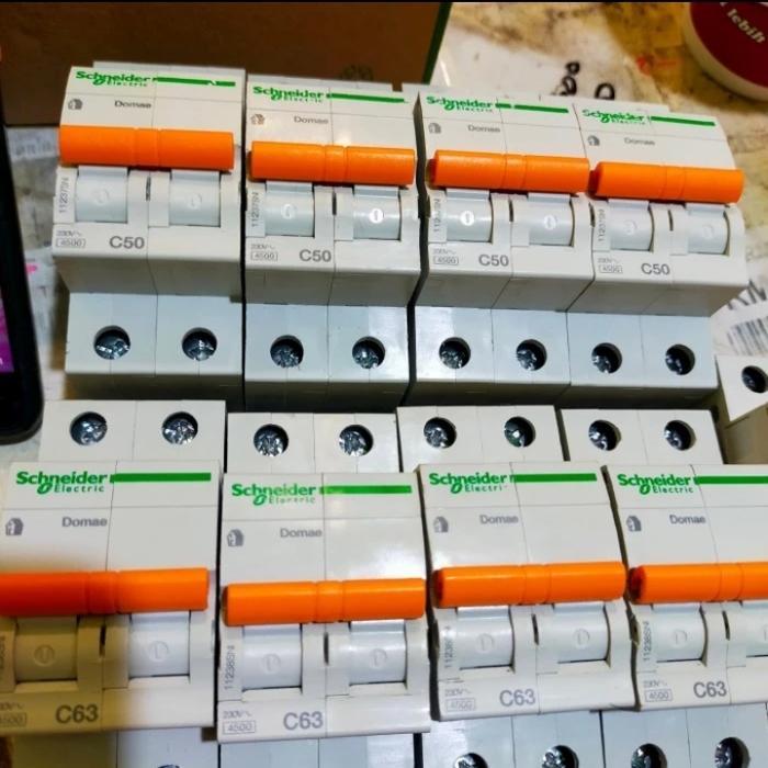 MCB SCHNEIDER DOMAE 2P 50A  4,5KA SCHNEIDER