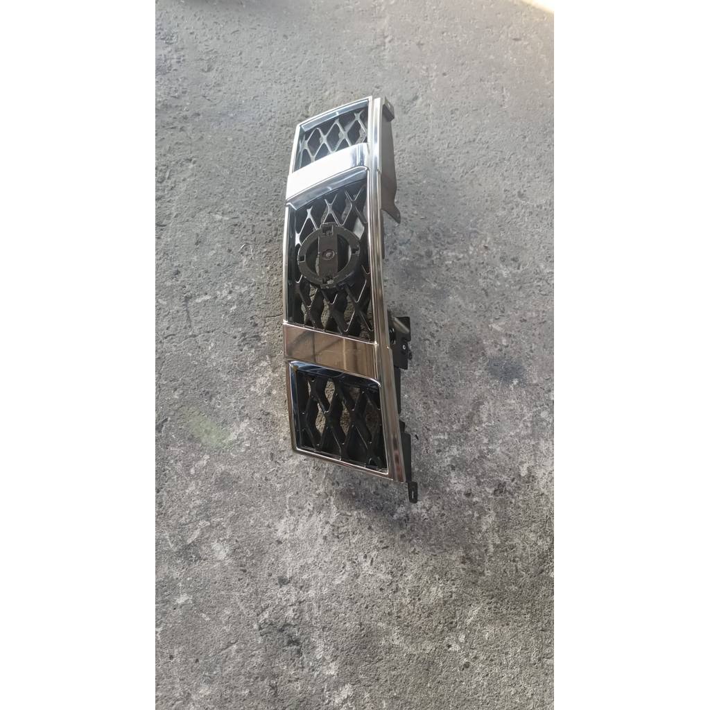 grill Nissan xtrail 2010 grille radiator nissan xtrail 2010