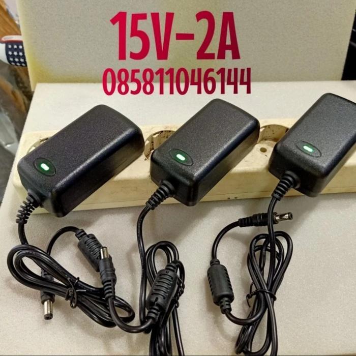 Adaptor 15v 2A / 15 Volt 2 Ampere / adaptor 15v 2a