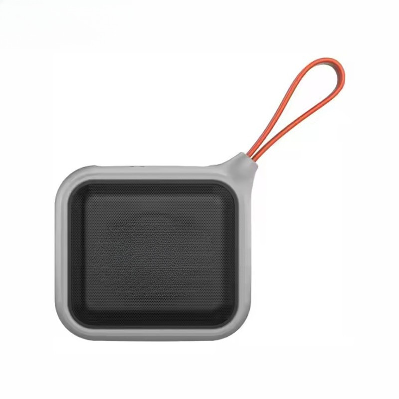 Xdobo Prince 1995 portable wireless Bluetooth speaker 15W outdoor cycling card ertion subwoofer TFAU