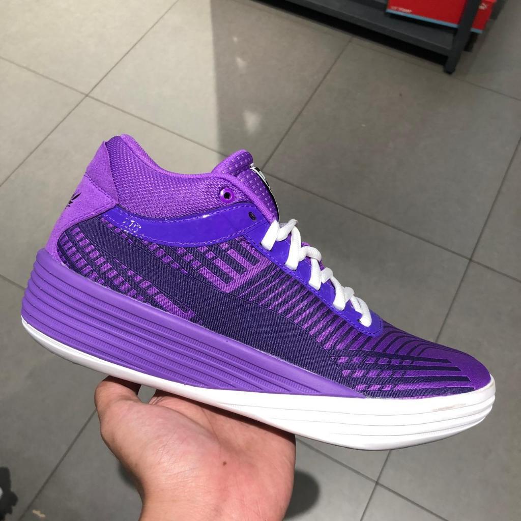 Puma Sepatu Olahraga Basket Clyde All-Pro Melo Purple Glimmer- W 379339 01