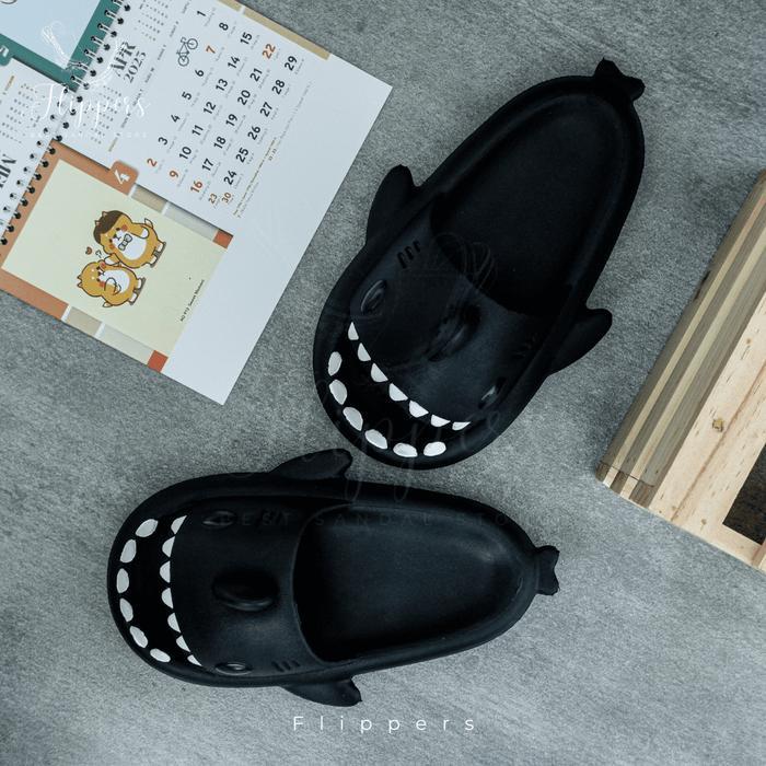 Flippers.id Sandal Selop Hiu Pria Wanita Sendal Pindang Sendal Shark Couple Kekinian Sandal Karet Je