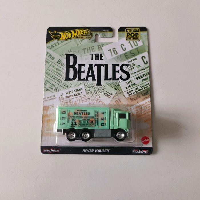 Hot Wheels Premium Hiway Hauler The Beatles