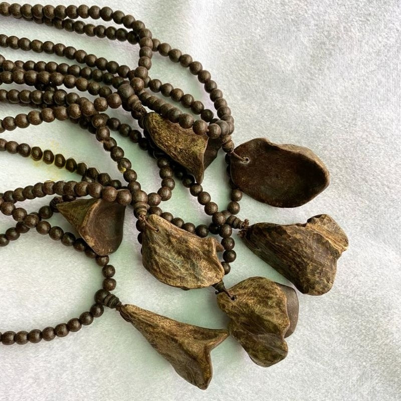 KALUNG GAHARU MERAUKE HITAM WANGI TENGGELAM KUALITAS ASLI SUPER / NATURAL AGARWOOD UNISEX BRACELET /