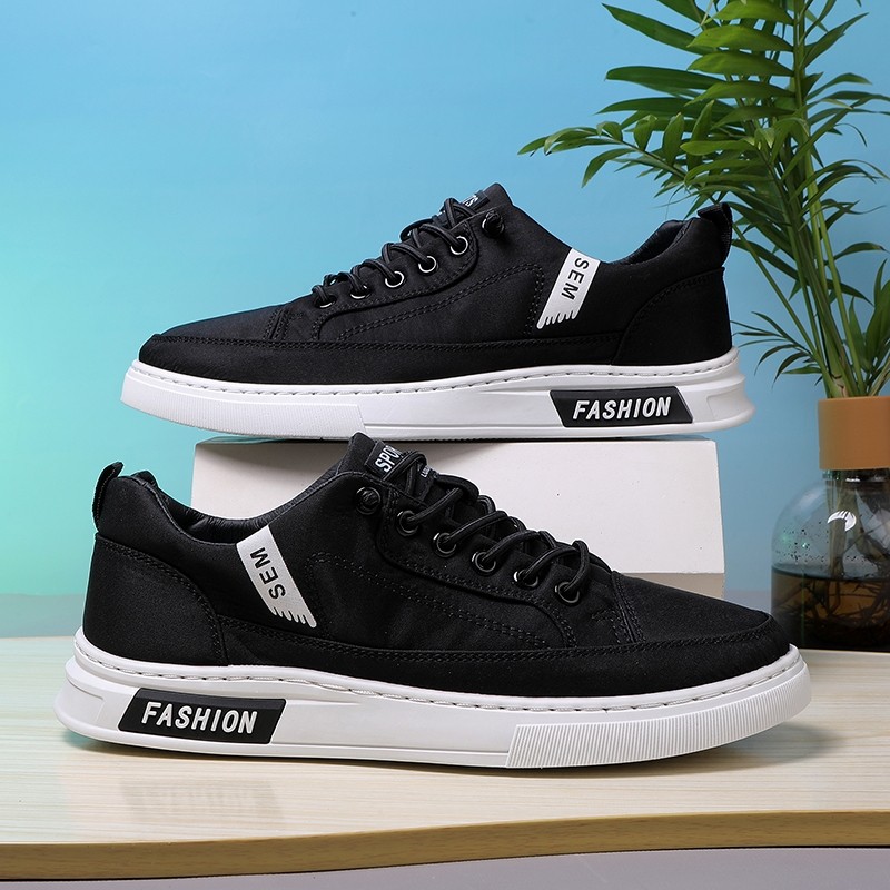 sepatu sneakers pria skate shoes terbaru Fashion sepatu sekolah sepatu pria original 100%