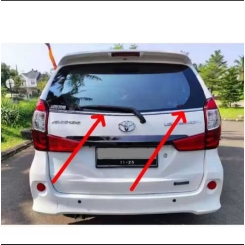 lis list kaca belakang toyota avanza veloz xenia 2012-2021 chrome
