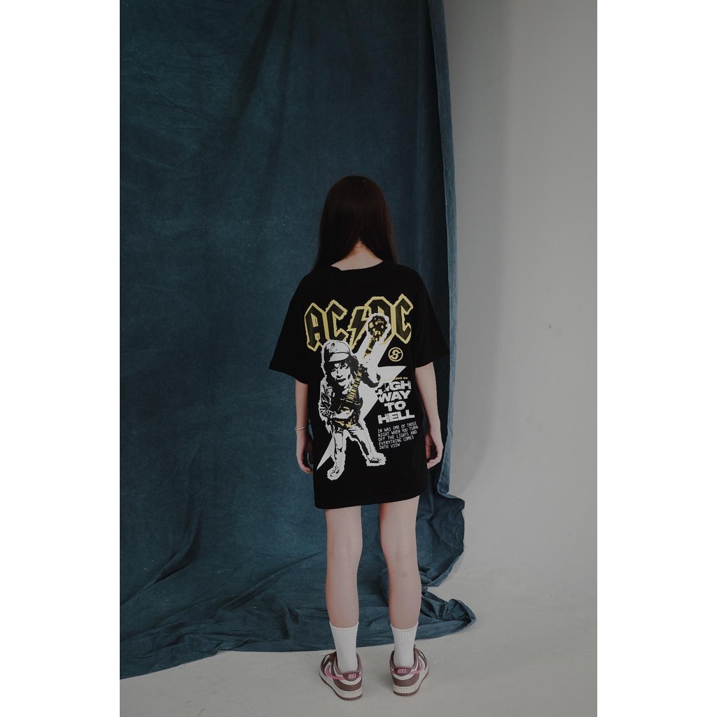 SCAPP | ACDC HWTH | Oversized Tee Katun Hitam Unisex