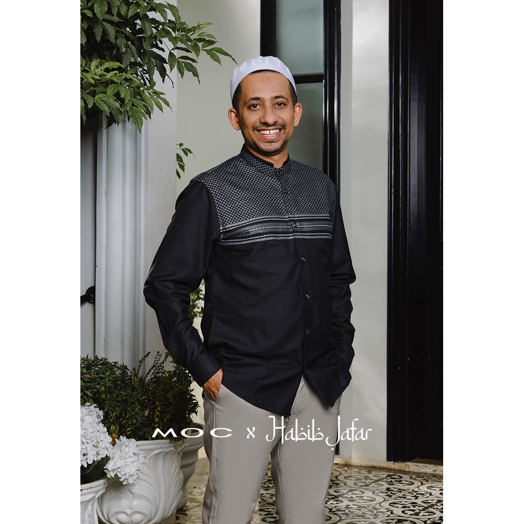 MOC Habib Jafar Kemeja Koko Lengan Panjang Pria Desain Etnik Kerah Shanghai Warna Hitam Jafar Kemeja
