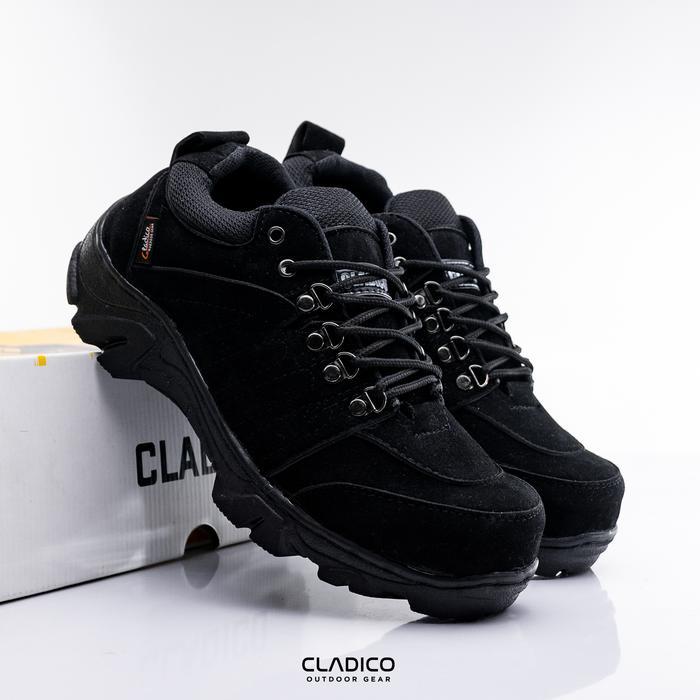 Sepatu Safety Keren Outdoor Proyek Kerja Ujung Besi Cladico Skyway - Hitam, 39