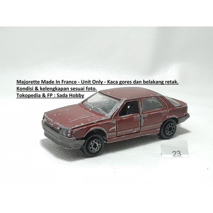 Majorette Renault 25 Sedan Merah Made In France