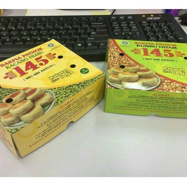 Bakpia Pathok 145 Ibu Sri Astuti isi 15