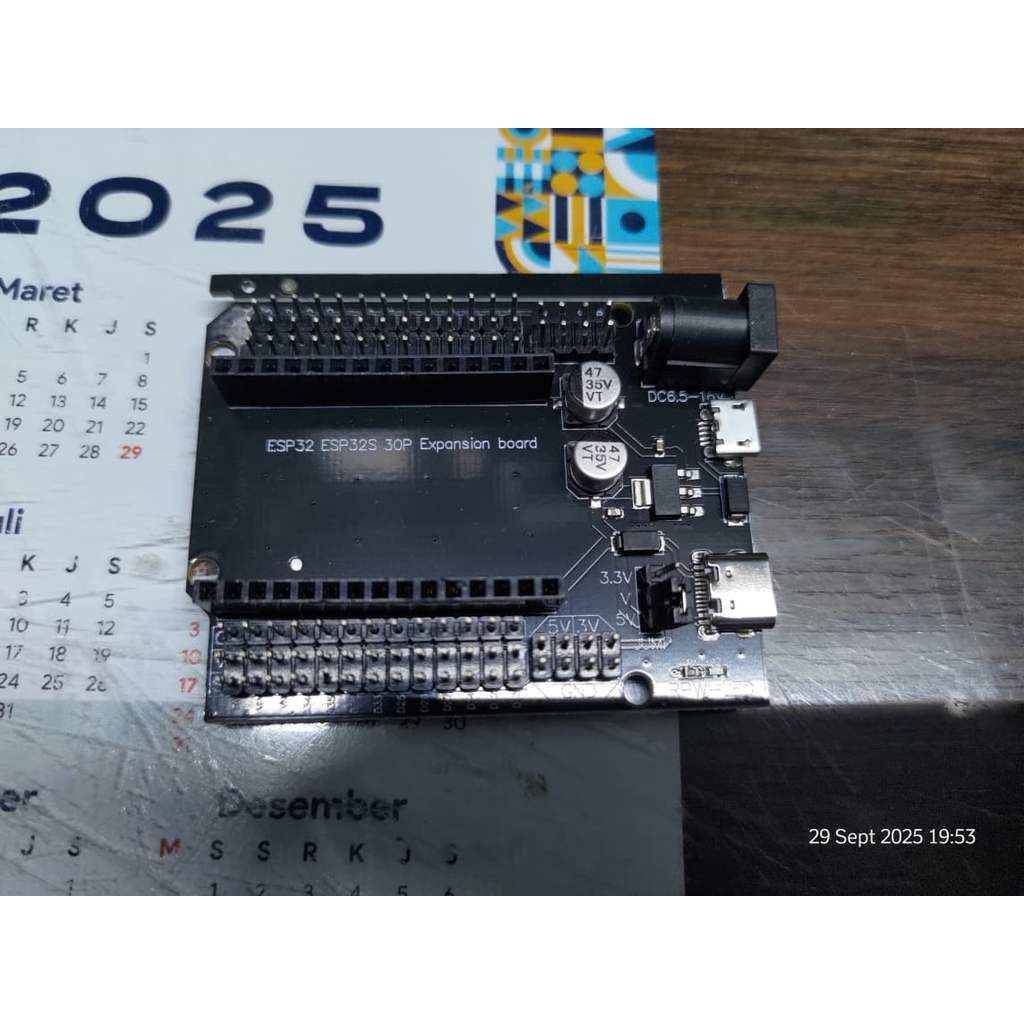 ESP32 - 30 Pin Base Board