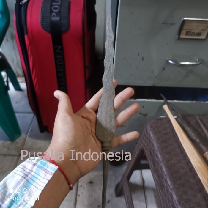 tombuk sengkelat korowelang buntel mayit sepuh majapahit bk megantara bisa dibandingkan dgn toko yg 