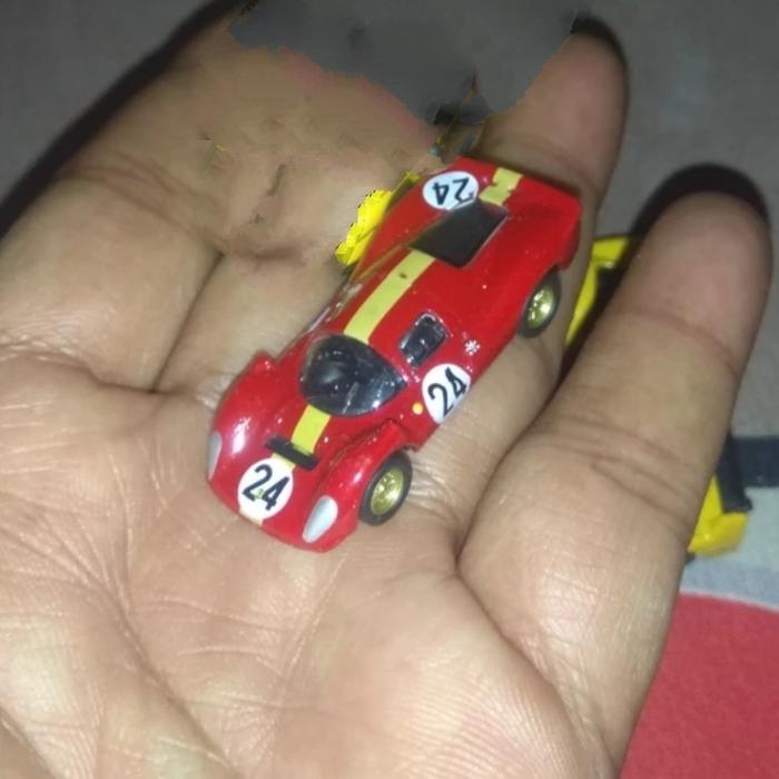 Kyosho 1:100 Super Mini Ferrari 330 P4 Racing Collection Diecast Car