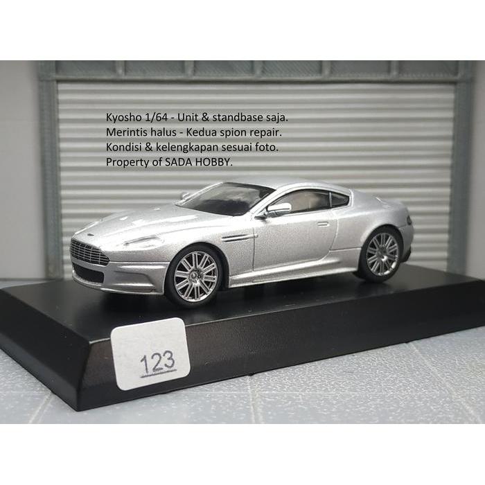 Diecast Kyosho 1/64 Aston Martin DBS Coupe Silver Unit & Standbase Saja Dcast