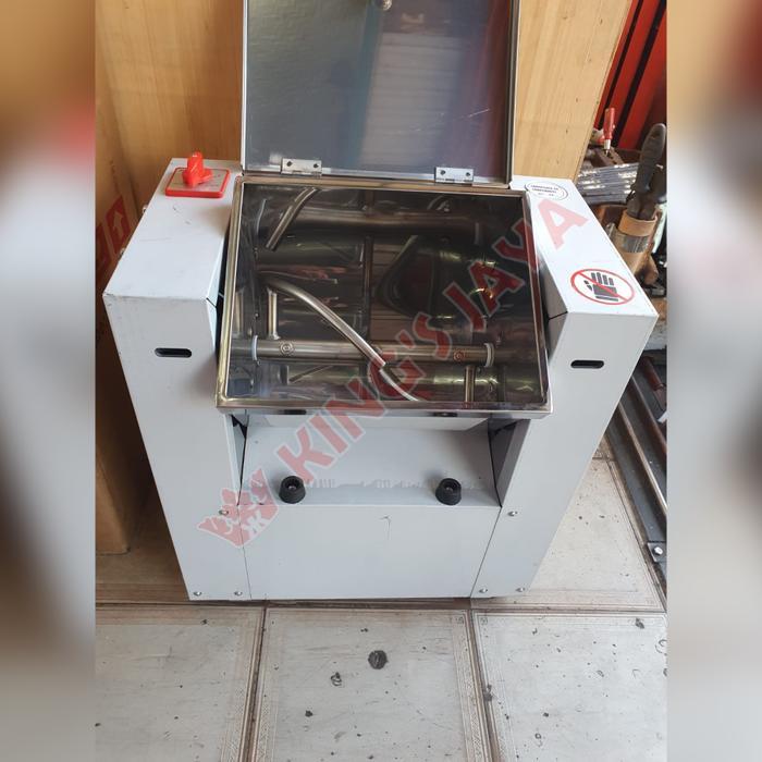 Mixer Pengaduk Adonan HMJ-5 / Horizontal Dough Mixer 5 kg