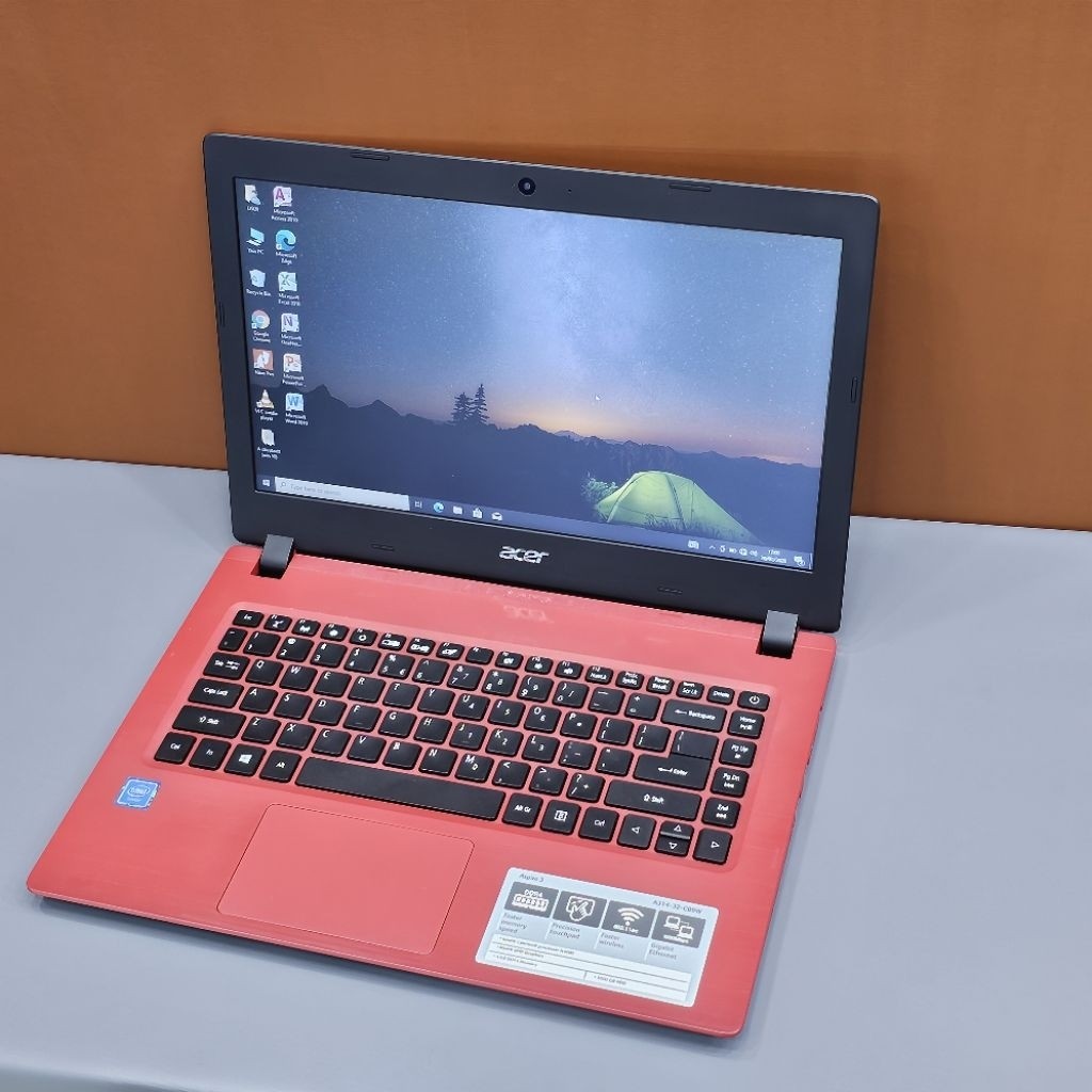 LAPTOP ACER WARNA MERAH ASPIRE 3 A314-32 INTEL CELERON AMD A4 RAM 4GB SSD 256GB WINDOWS 10 MODEL TIP