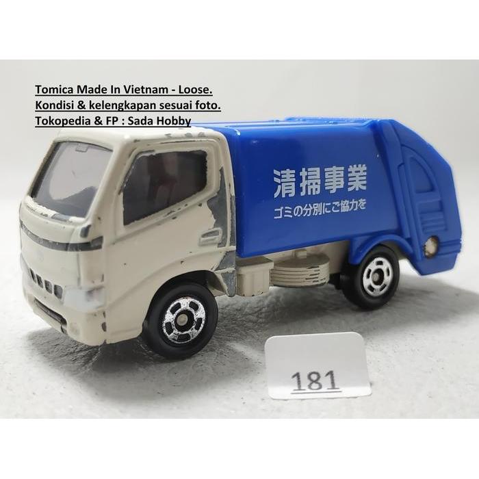 No 45 Toyota Dyna Refuse Truck Sampah Tomica Diecast Miniatur