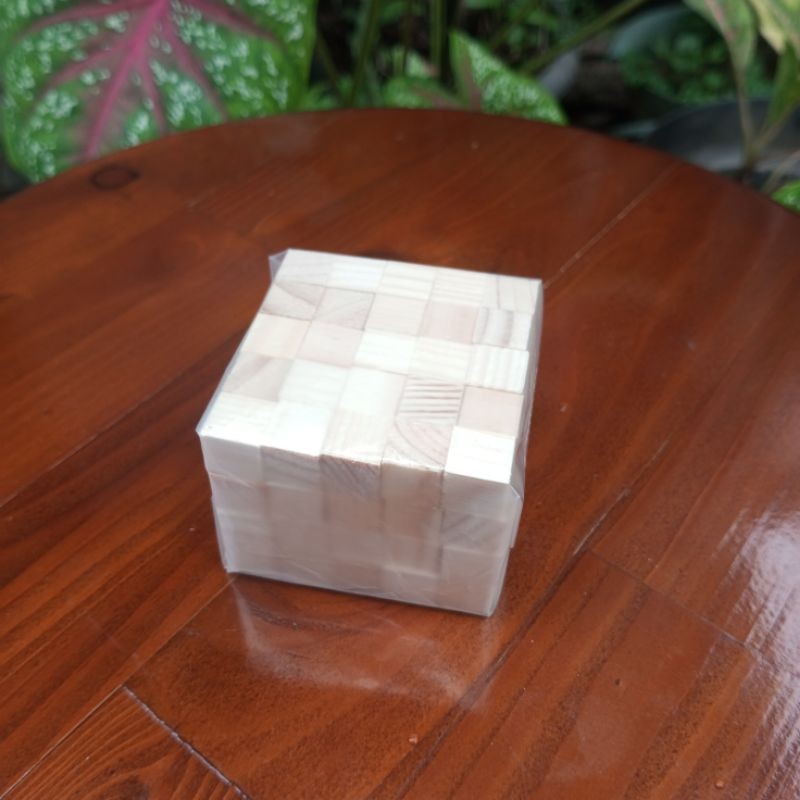 kubus kayu jati belanda 1x1cm 100pcs