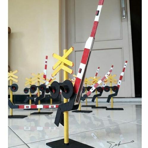 Miniatur Mainan Palang Pintu Kereta Api KAI anak indonesia
