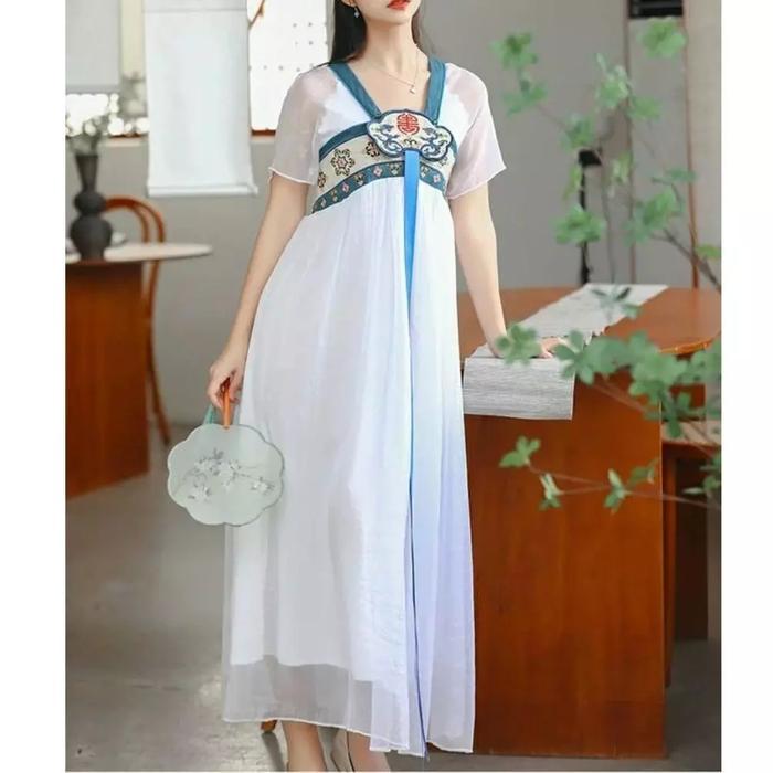 Dress Maxi Hanfu Wanita Baju Kostun Tradisional Mandarin Imlek Sincia Photoshoot Baju Ethnic Slik - 