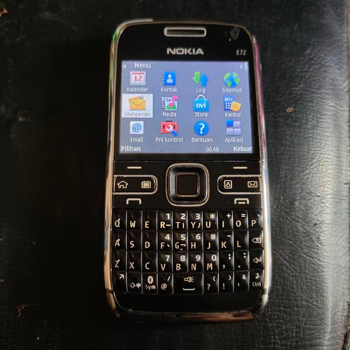 nokia bekas e72 hp handphone BEST