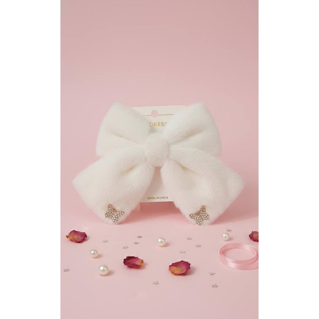 jepit rambut pita bulu berwarna putih dengan aksen kupu-kupu berhiaskan berlian imitasi PS