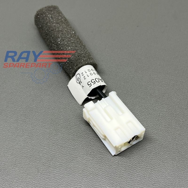 SOKET KABEL ANTENA RADIO TAPE HEAD UNIT MOBIL TOYOTA ORIGINAL