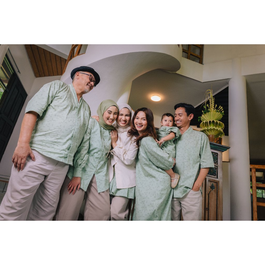 SERESHOP Family Set THENBLANK Raya Collection | Rona Family Set | Janur Among