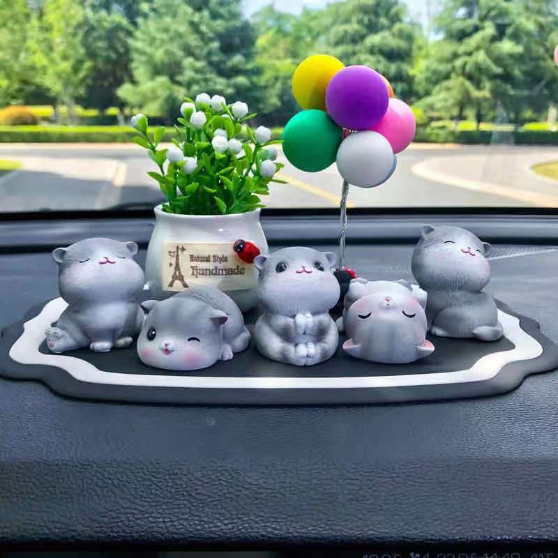 Pajangan Mobil - Hiasan Mobil - Acc Mobil - Pajangan Kucing Mobil