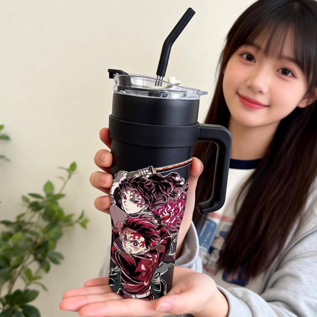 Tumbler Botol Minum Motif Anime Demon Slayer Karakter Tanjiro Pedang Api 1182ml Jumbo– Botol Minum B
