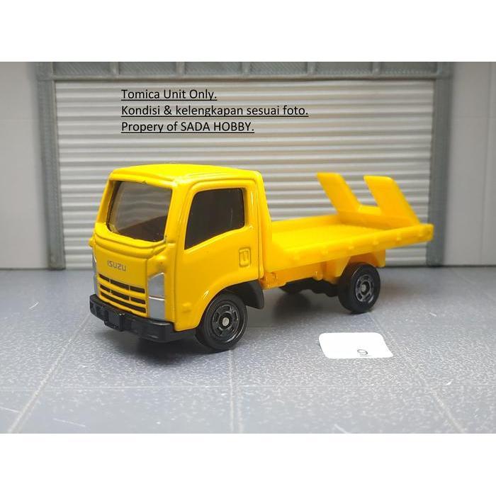 Isuzu ELf Towing Copotan Construction Site Set Tomica Diecast Miniatur